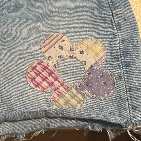 Levi’s Boho Denim Skirt. Size 25 - Picture 2 of 5